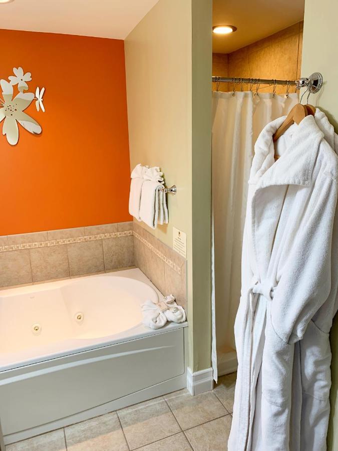 Seven Oaks Bed & Breakfast Lake Geneva Buitenkant foto